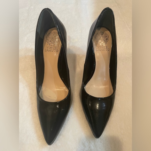 Vince Camuto high heels - Picture 1 of 4